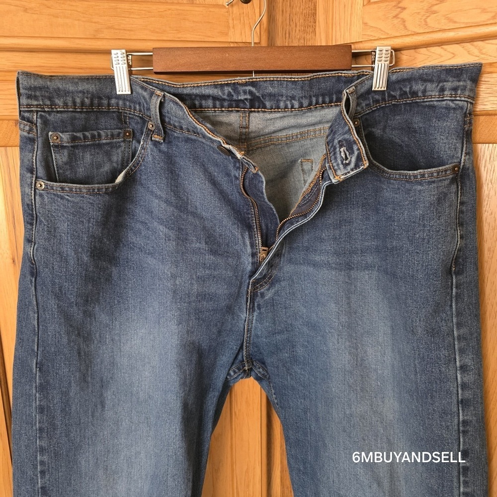 Levis 505 Regular Fit Straight Leg Jeans Mens 42x32 Medium Wash Blue 00505-1649 - Picture 10 of 16